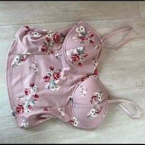 Guess Crop Top